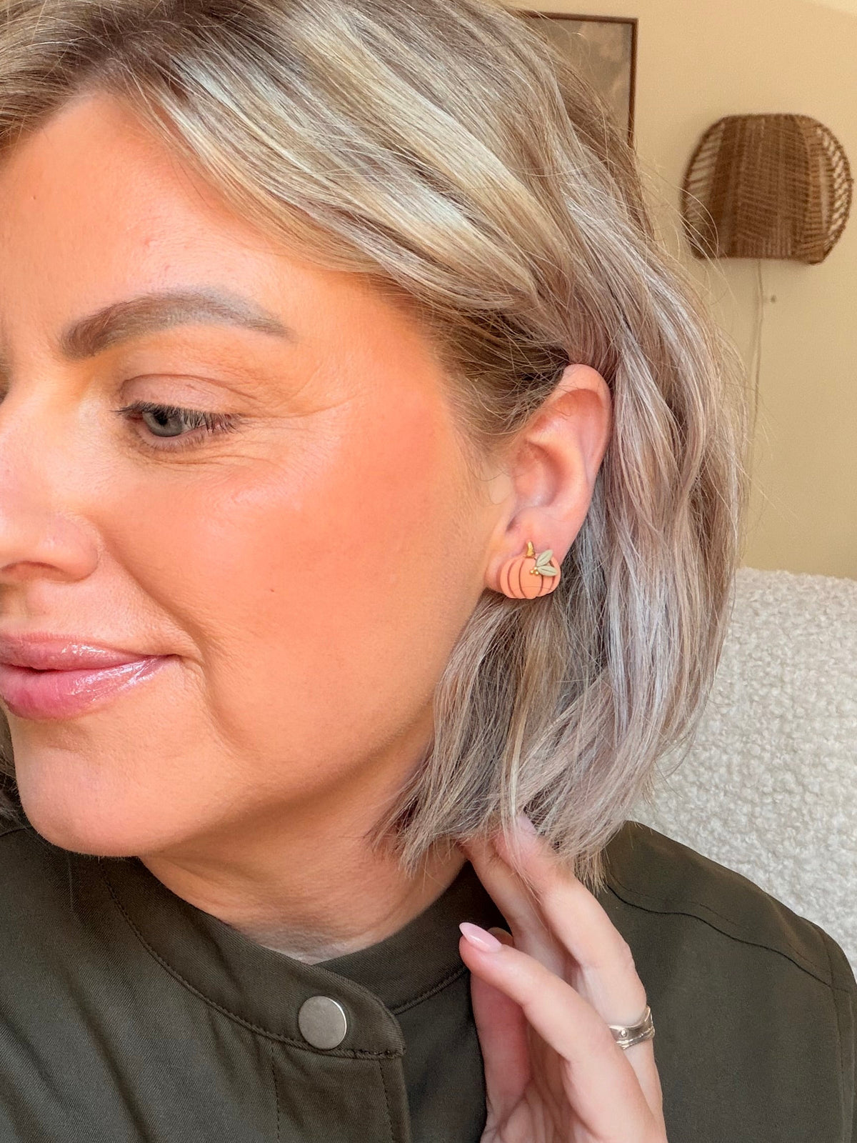 Pumpkin Studs